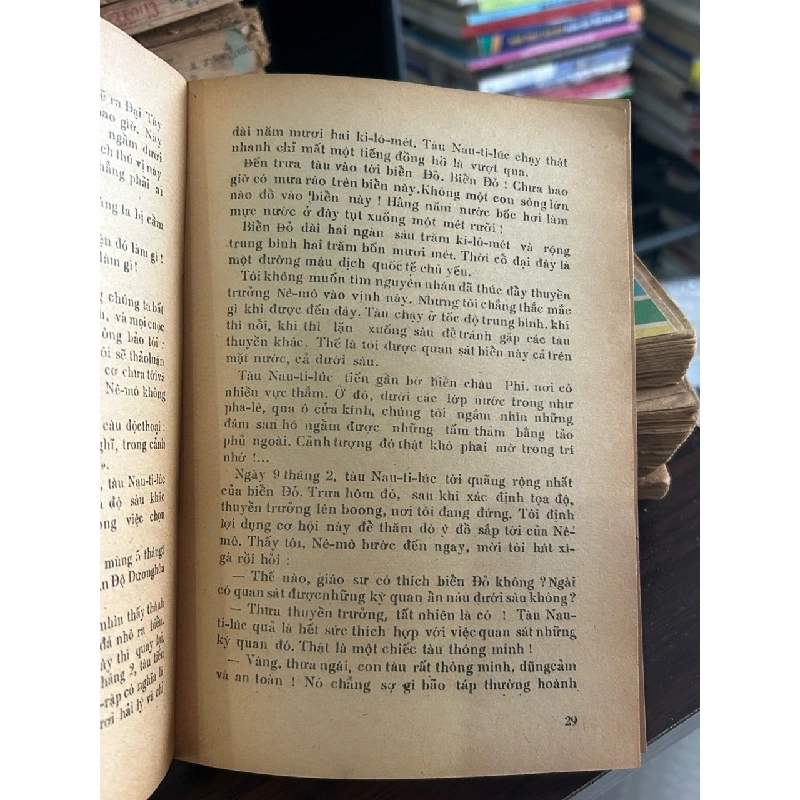 Hai vạn dặm dưới biển -Lê Anh dịch 927726