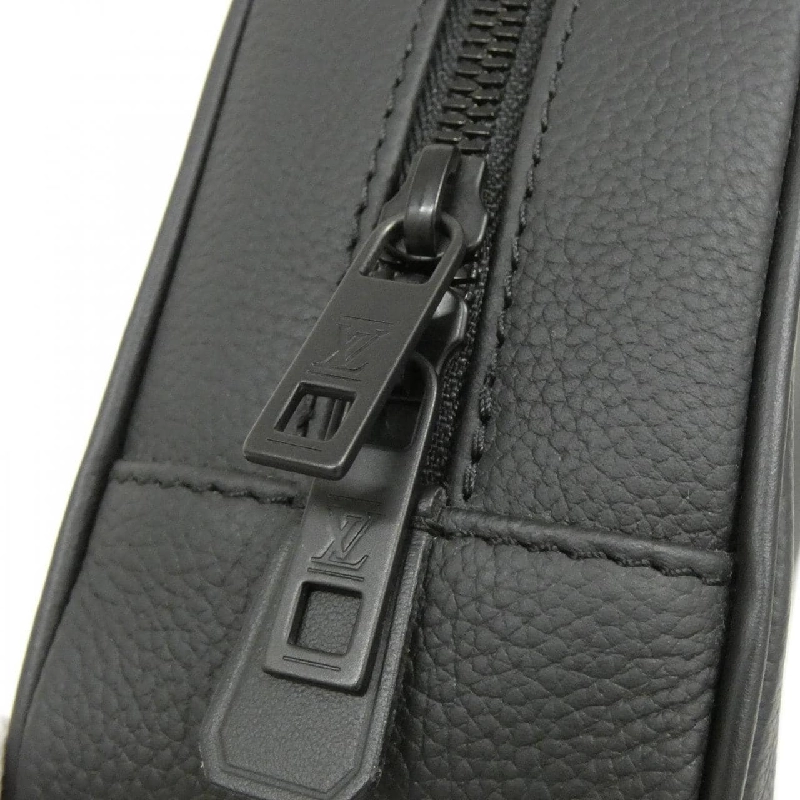 Louis Vuitton LV Aerogram Truth Toiletry GM M20912 Túi - Hàng hiệu Chính hãng 772180