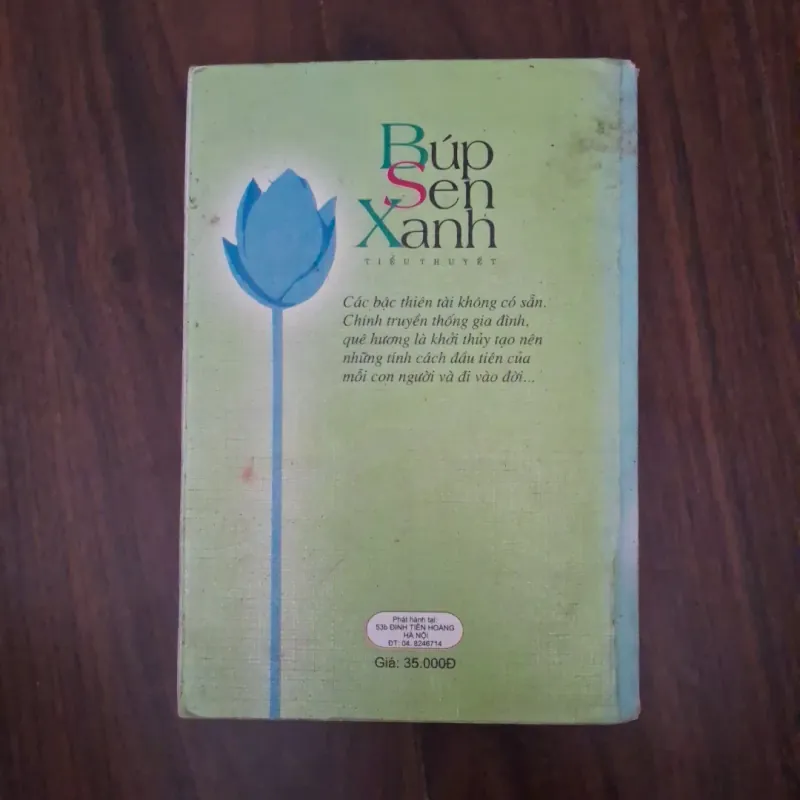 Búp sen xanh 748154