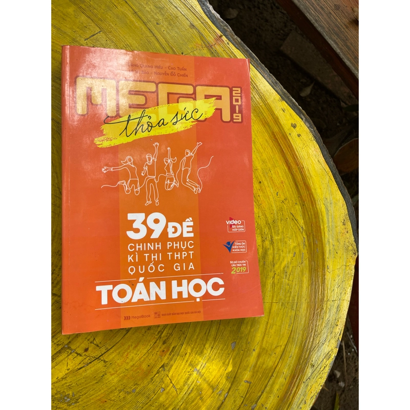 MEGA 2019- 39 ĐỀ CHINH PHỤC KỲ THI THPT QUỐC GIA TOÁN HỌC 549322