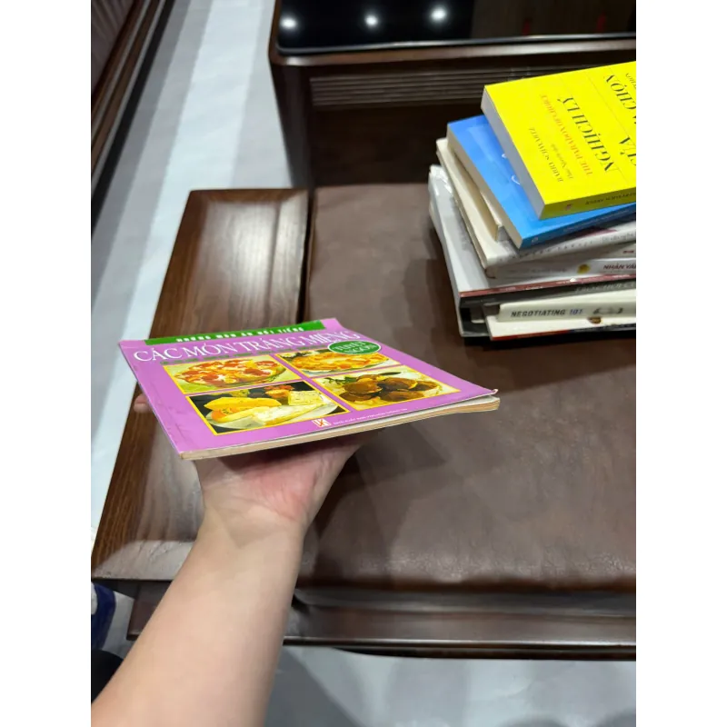 Các Món Tráng Miệng – Những Món Ăn Nổi Tiếng | Sách Dạy Làm Bánh & Dessert - K3 1013436