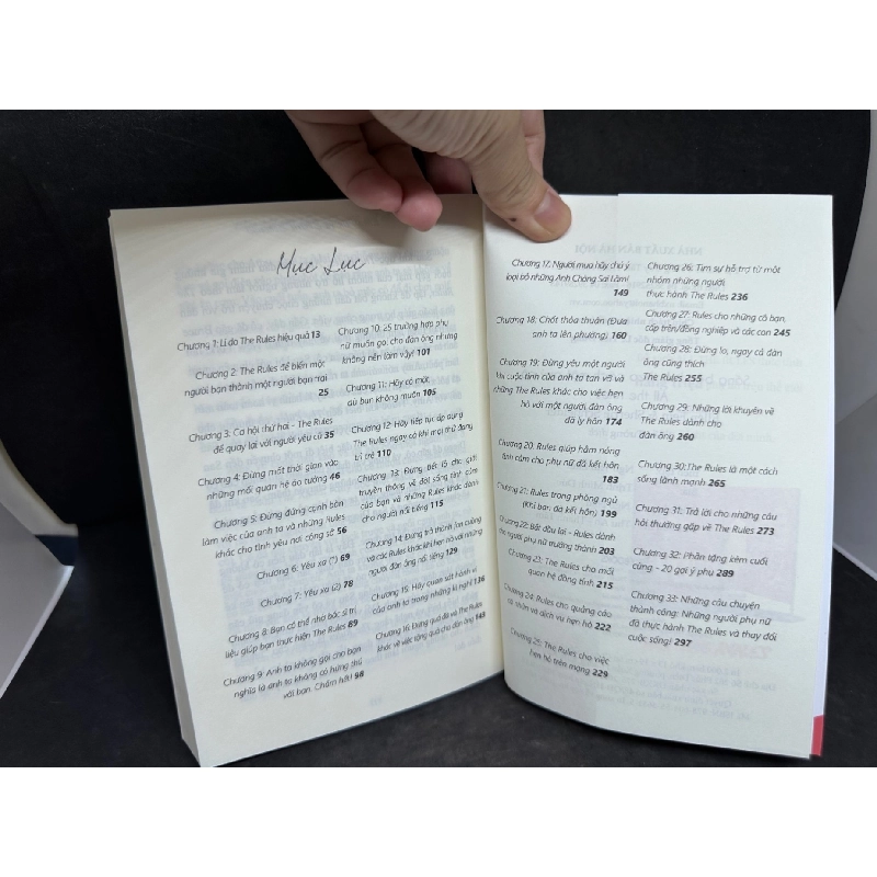 [Phiên Chợ Sách Cũ] Sống Bản Lĩnh Theo Cách Một Quý Cô, Ellen Fein, 2019 1304 SBM 918766