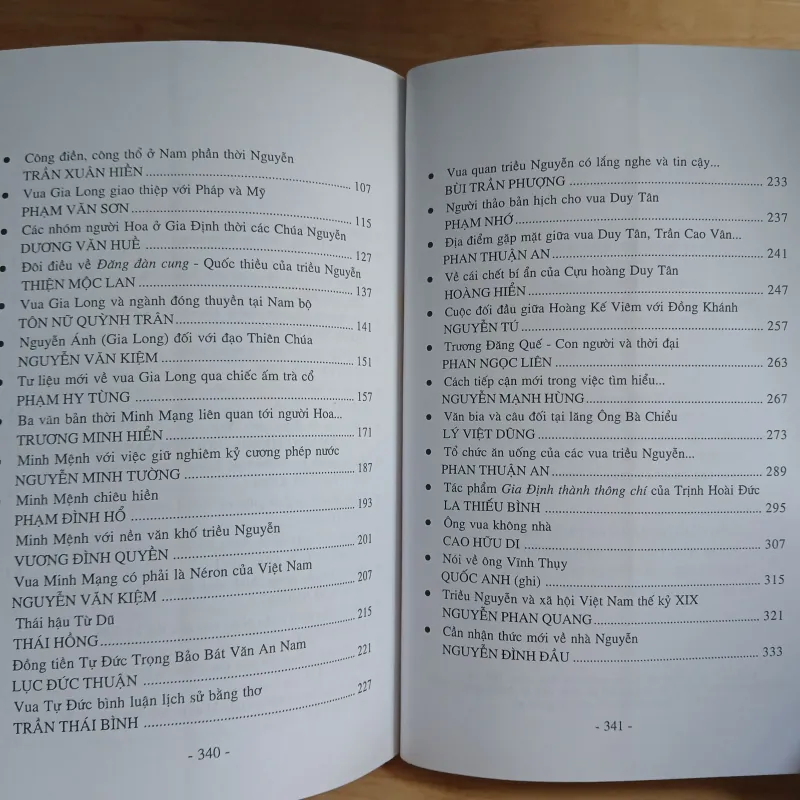 Những Vấn Đề Lịch Sử TRIỀU NGUYỄN 1030464