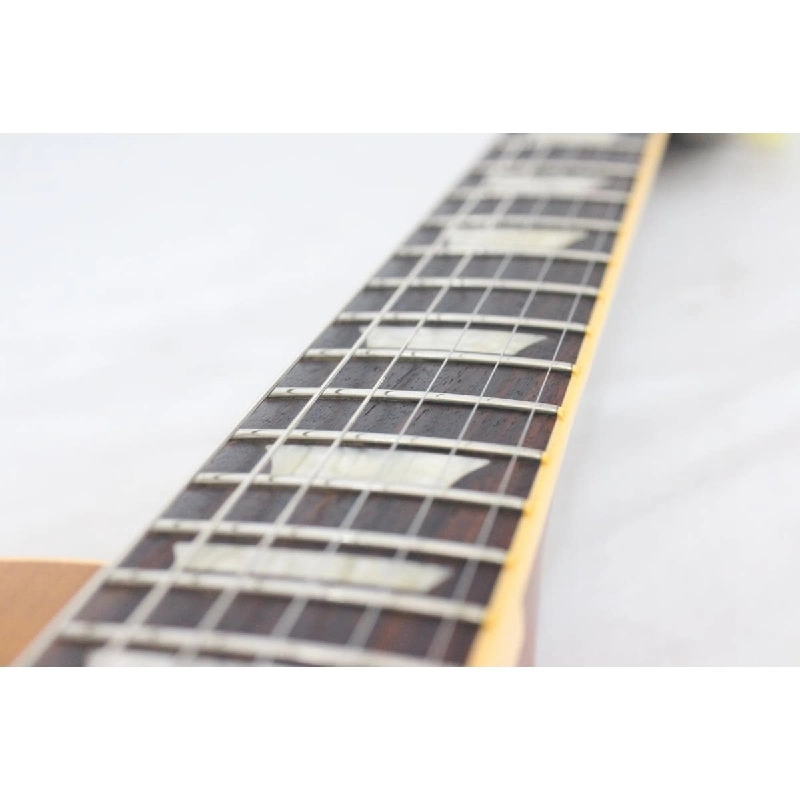 GIBSON LES PAUL TRADITIONAL - Hàng hiệu Authentic 879296