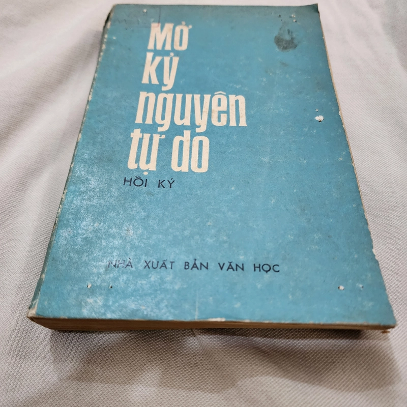 Mở kỷ nguyên tự do | hồi ký  454634