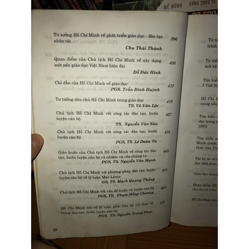 Hồ Chí Minh về giáo dục và đào tạo  721049