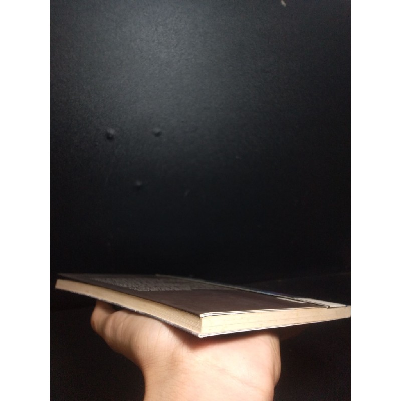 Cuộc đời kỳ lạ của Nikola Tesla mới 90% ố vàng nhẹ HCM2810 Oreka-Blogmeo 31988