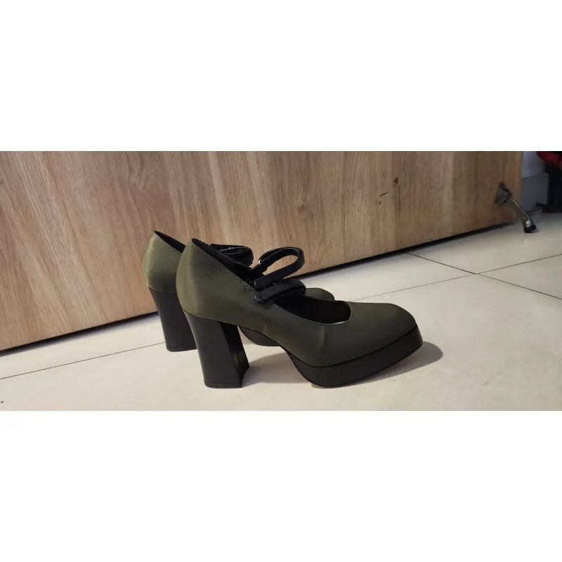 Giày cao gót mary jane xuất khẩu size 38, cao tầm 7-8cm, hàng mới mất tag 561837