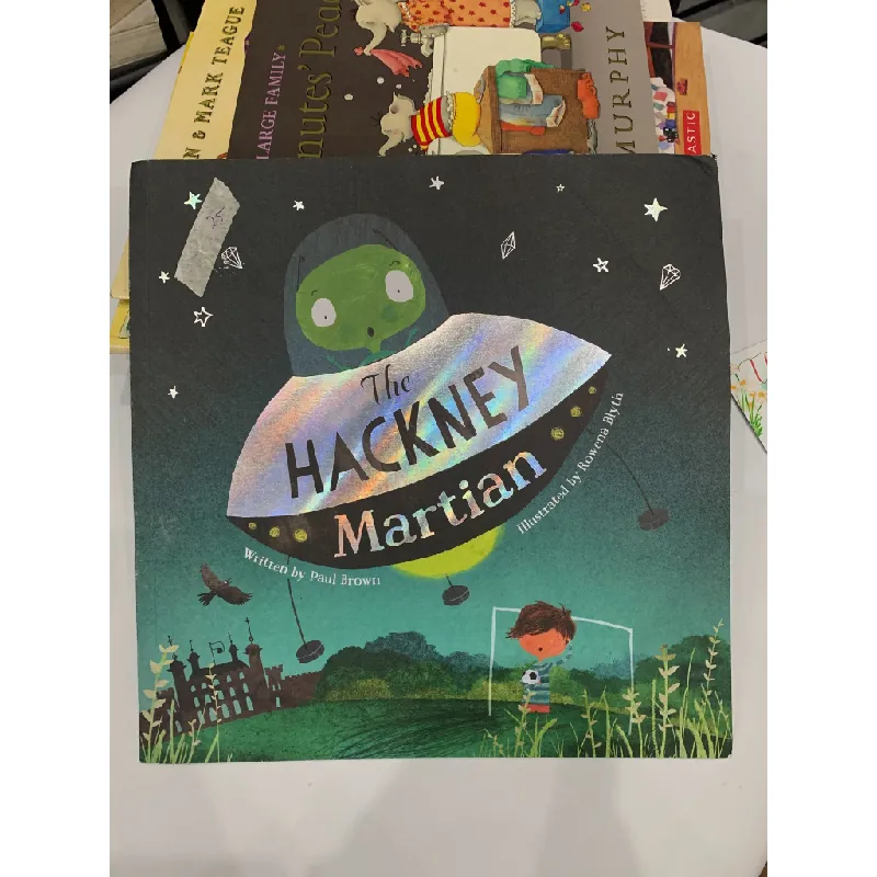 The Hackney Martian – Paul Brown 559692
