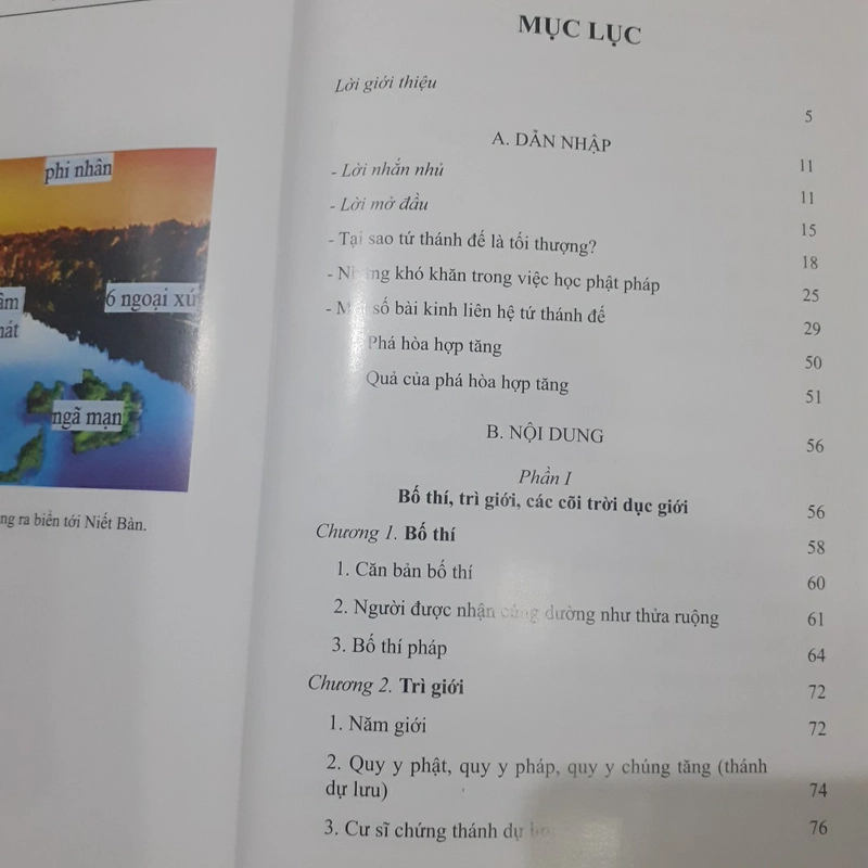 Tứ Thánh Đế là tối thượng (bìa bị rách 2 chỗ như hình, ruột như mới) 521152