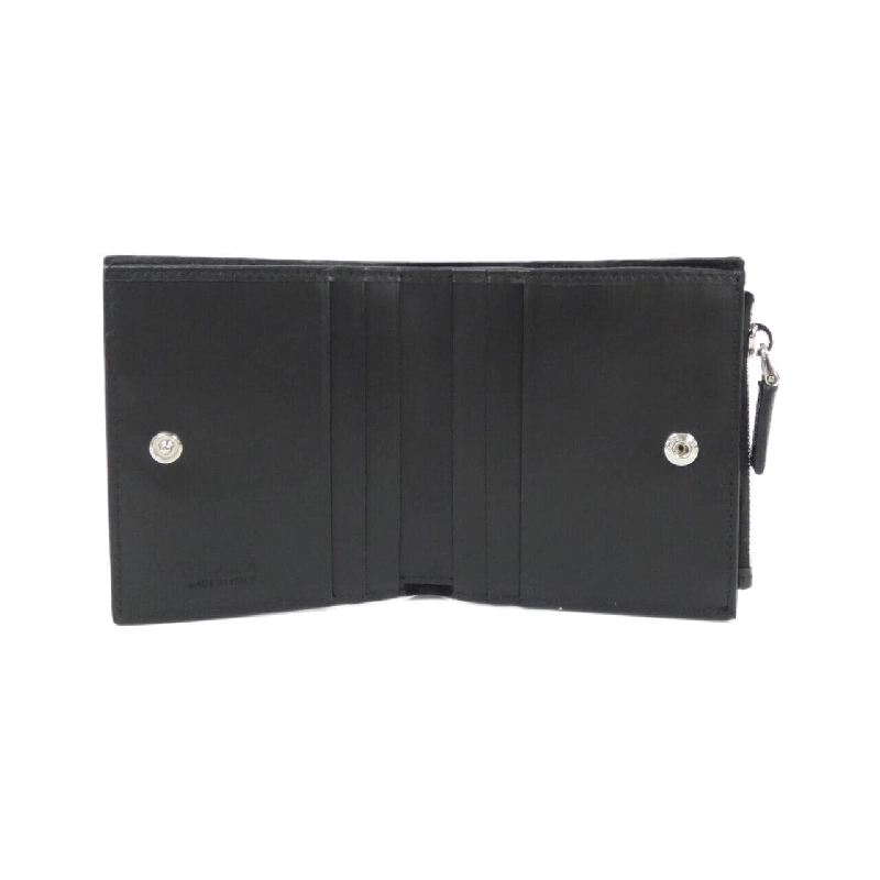 【Sản phẩm mới】Ví Prada 2ML049 621704