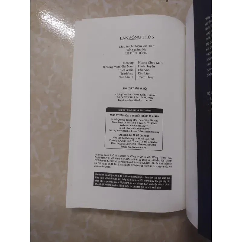 Sách: Làn sóng thứ 5 - TG: Rich Yancey 932515