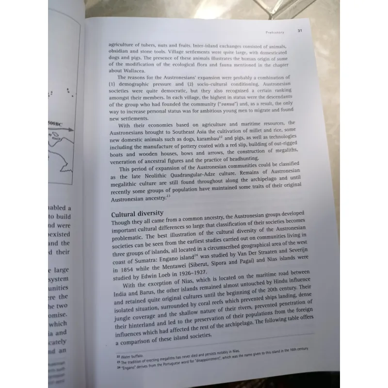 EARLY KINGDOMS OF THE INDONESIA ARCHIPELAGO AND THE MALAY PENINSULA 557214