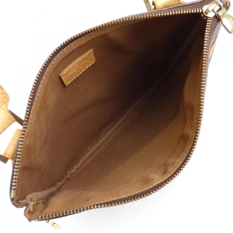 Túi đeo vai Louis Vuitton Monogram Pochette Bosphore M40044 613638