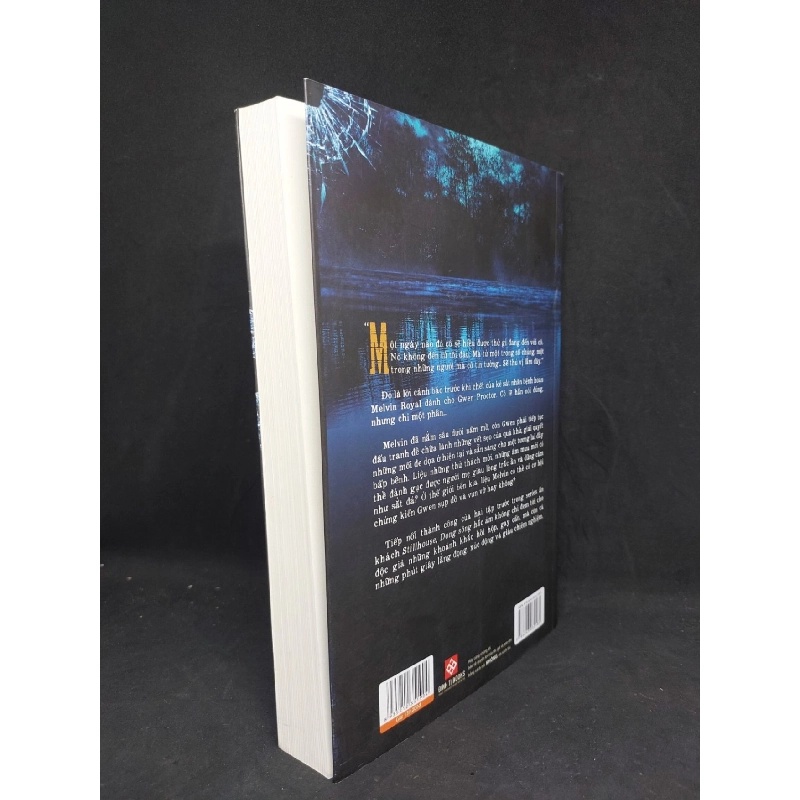 Dòng sông Hắc Ám mới 60%, bị bung vài trang đầu 2020 HCM1207 911980