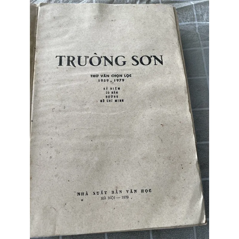 Thơ văn chọc lọc Trường Sơn 1959-1979- khổ lớn  795642