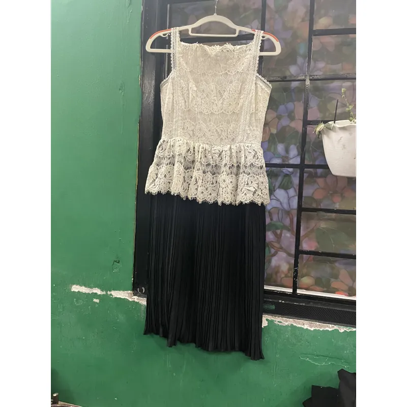 Áo khoác đen Chanel, size M - 70k 731454