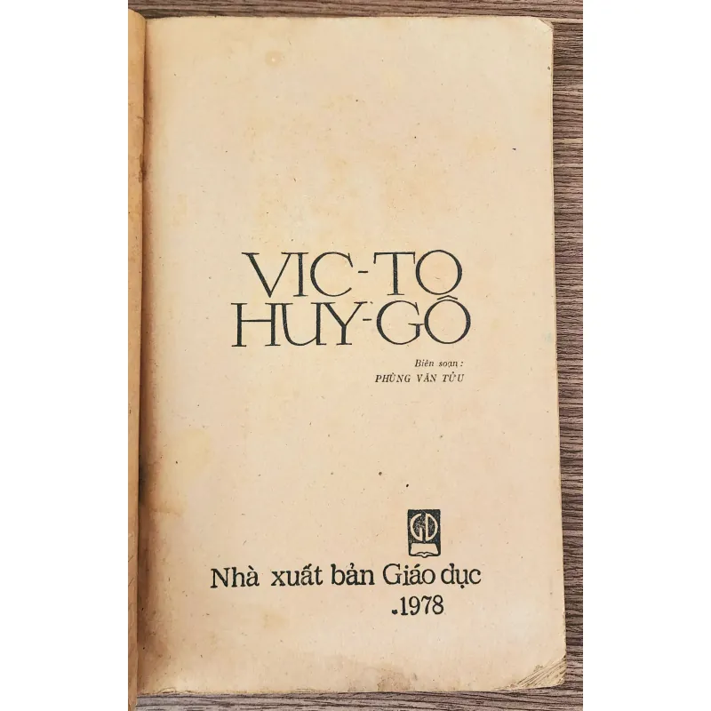 VICTOR HUGO - Cuộc đời và sáng tác (sách in 1978, khổ 17.5x26cm) - 212 trang 993763