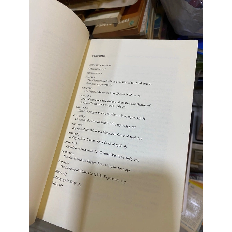 Mao’s China & The Cold War - Chen Jian 1030438
