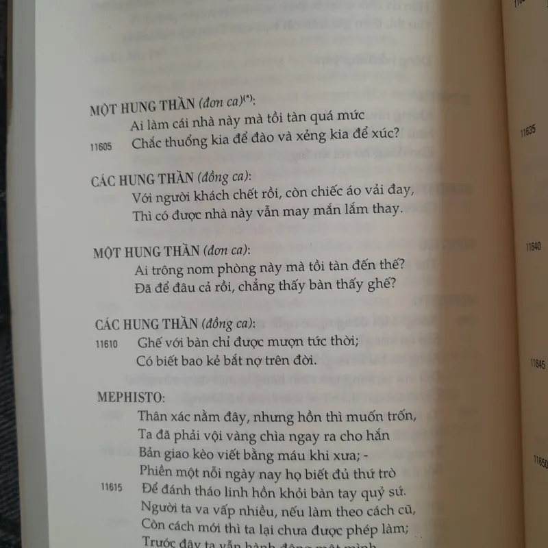 FAUST của Von Goethe 570367
