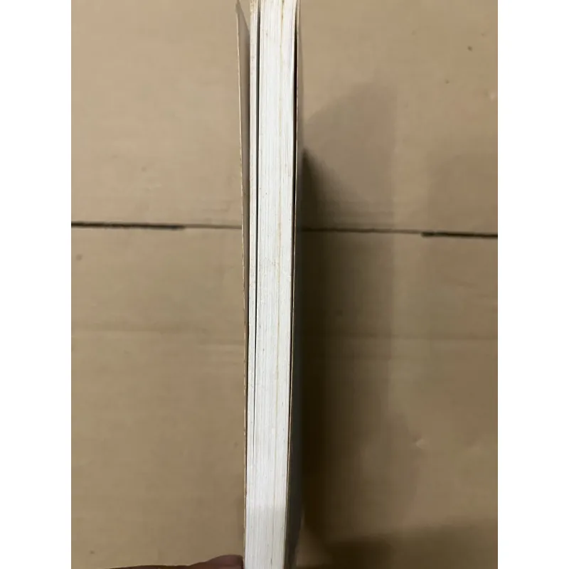 Sự hấp dẫn của thơ nôm Hồ Xuân Hương  1019711