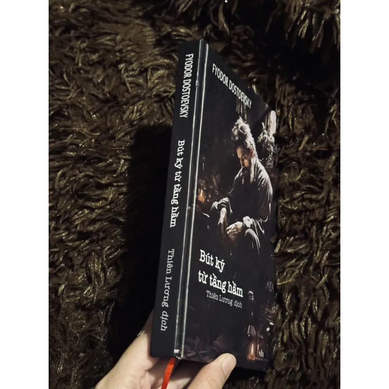 Bút ký từ tầng hầm (bìa cứng) 1003156