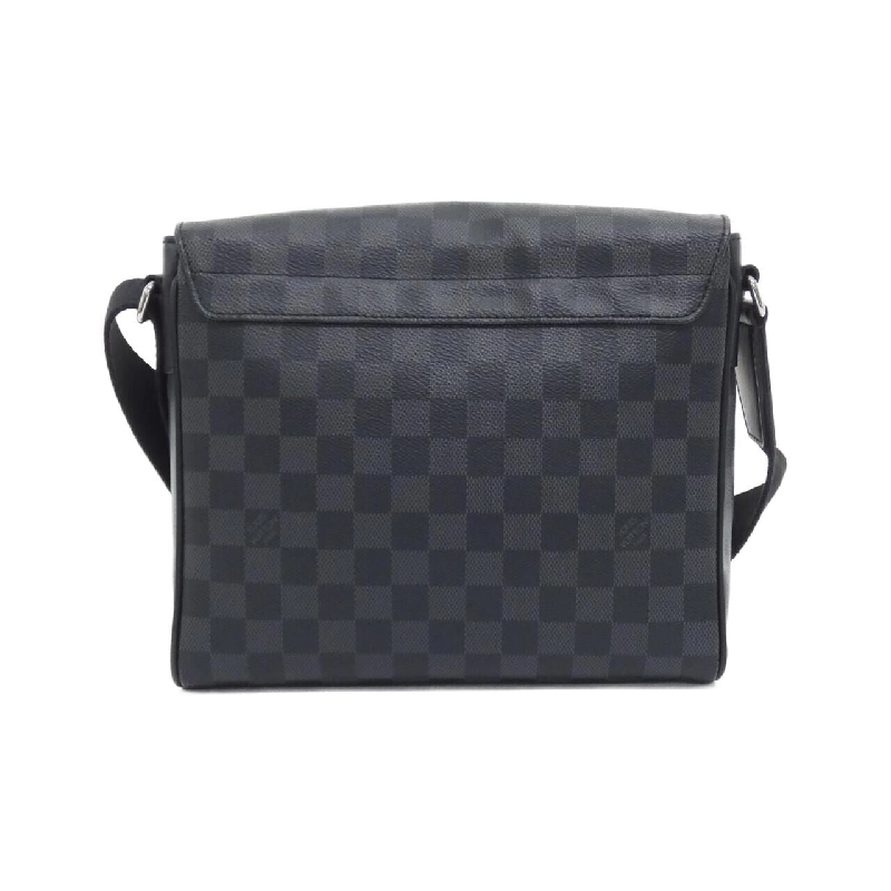 Túi đeo vai Louis Vuitton Damier Graphite District PM N41028 - Hàng hiệu Chính hãng 768717
