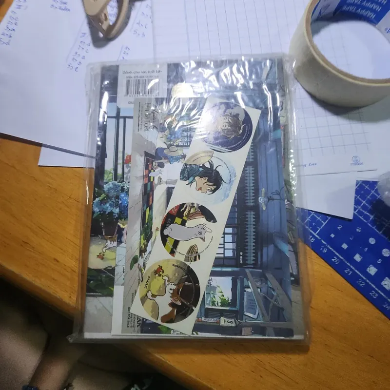 Người lạ bên bờ biển 970283