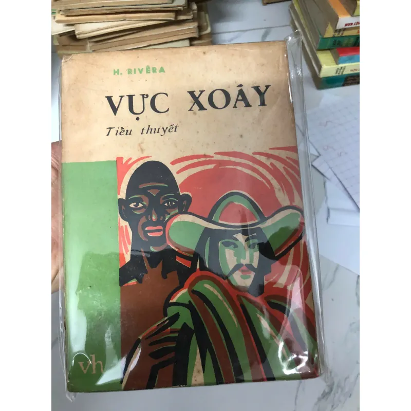 Vực xoáy  Tác giả: H. Rivera 739773