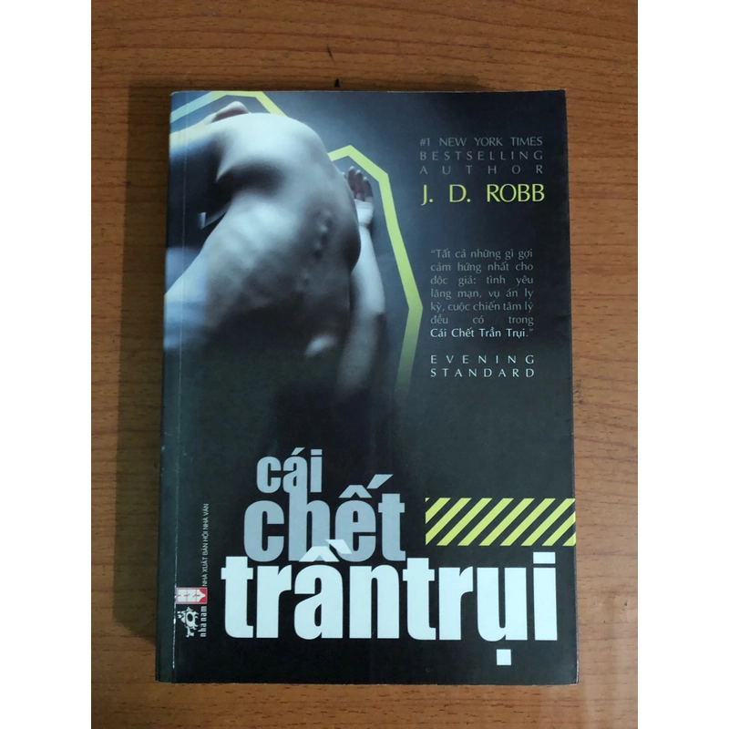 Cái Chết Trần Trụi 526826