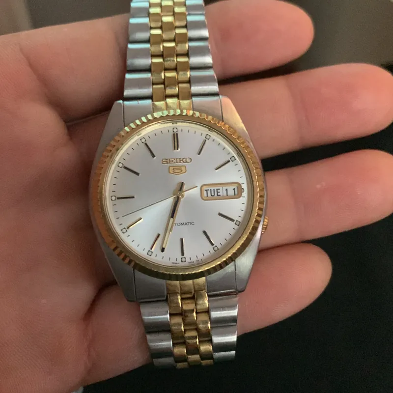 Đồng hồ nam 737952