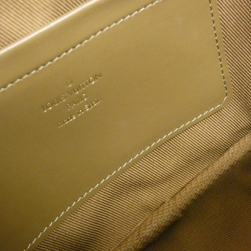 Túi đeo chéo Louis Vuitton Monogram Utility M80446 613651