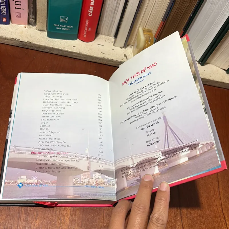 II Ký Và Thơ: Một Thời Để Nhớ - Trần Minh Hùng - 2012 782344