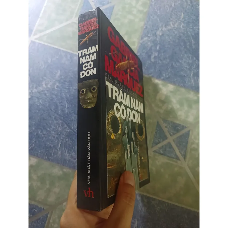 Trăm năm cô đơn - Gabriel Garcia Marquez 928659