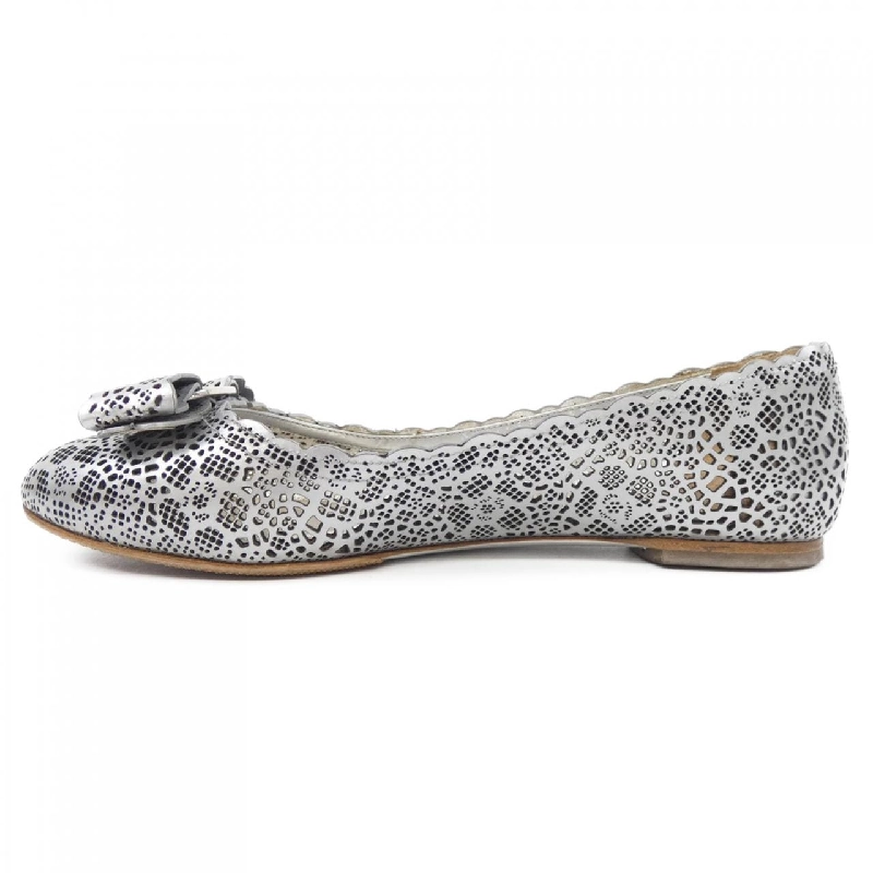 Giày SALVATORE FERRAGAMO - Hàng hiệu Authentic 830566