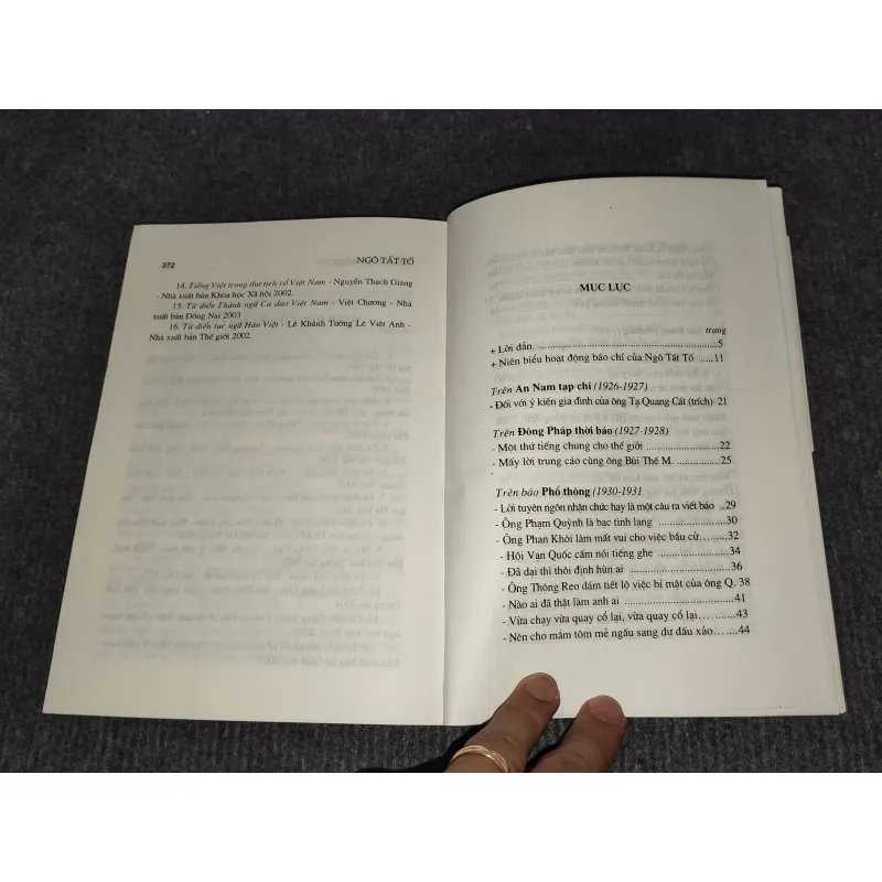 TIỂU PHẨM BÁO CHÍ NGÔ TẤT TỐ 991054