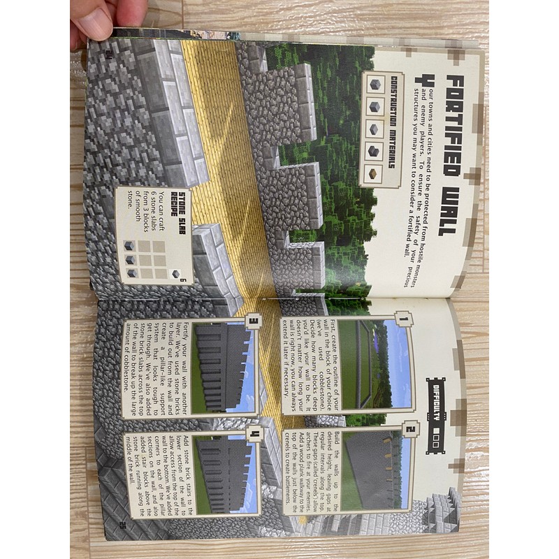 SÁCH Minecraft Mojang Construction Handbook - BÌA CỨNG - TIẾNG ANH 190570