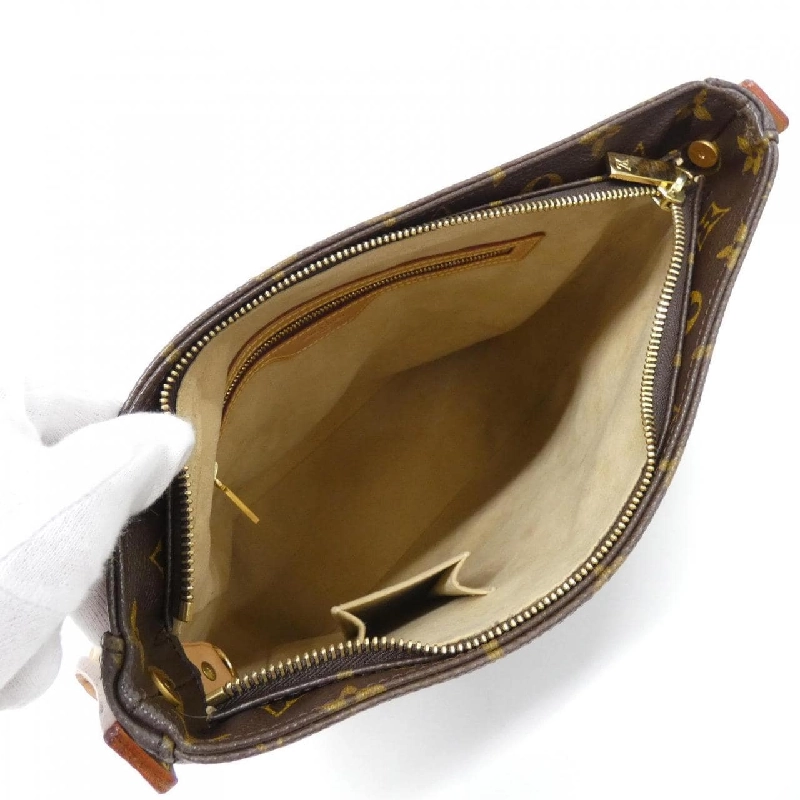 Túi xách vai Louis Vuitton Monogram Looping GM M51145 611378