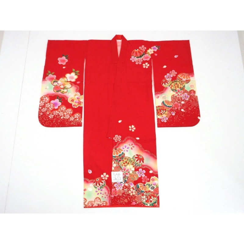 Bé gái bốn tuổi - Hàng hiệu Authentic 884306