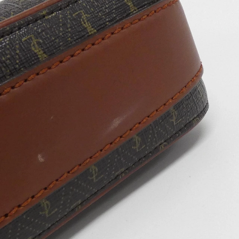 Túi máy ảnh Monogram của Saint Laurent 669957 2UY2W 613225