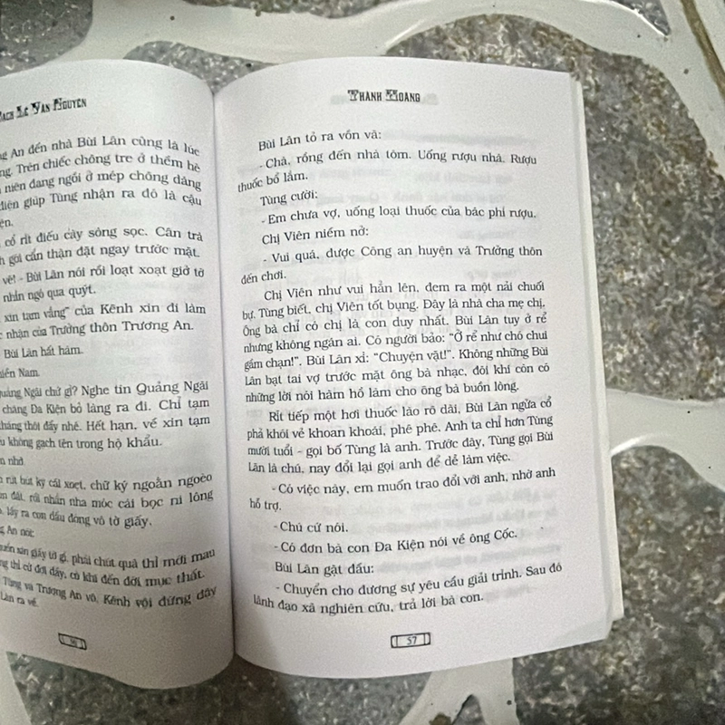 Thành Hoàng - Bạch Lê Vân Nguyên 447773