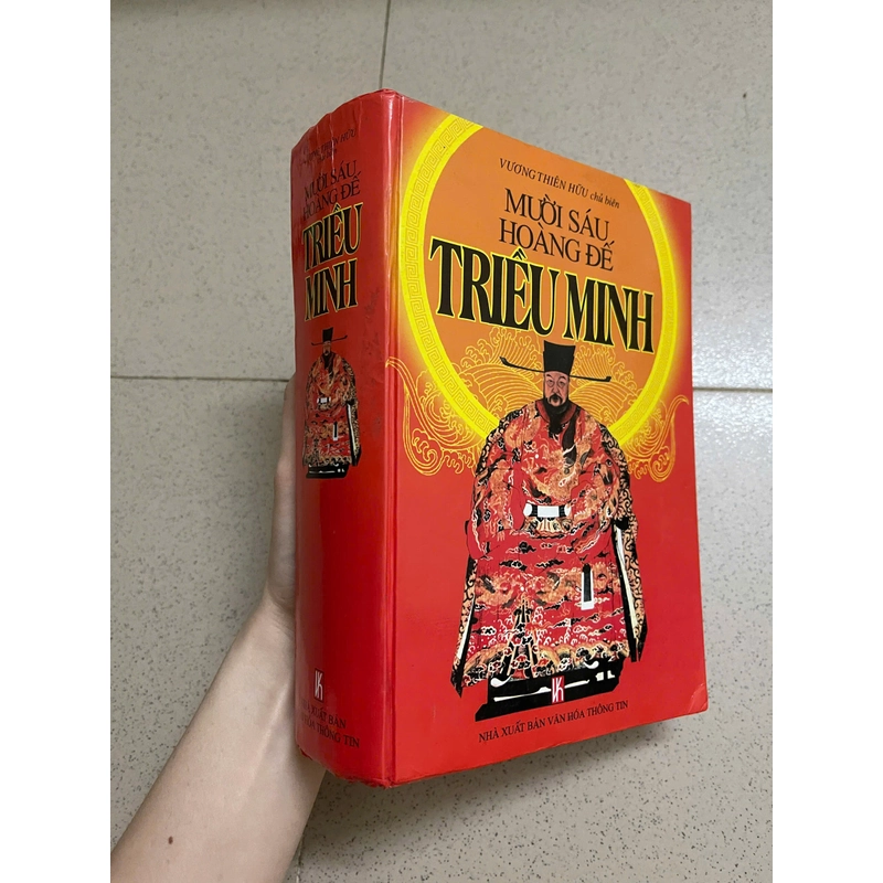 Sách Mười sáu Hoàng đế Triều Minh 541096