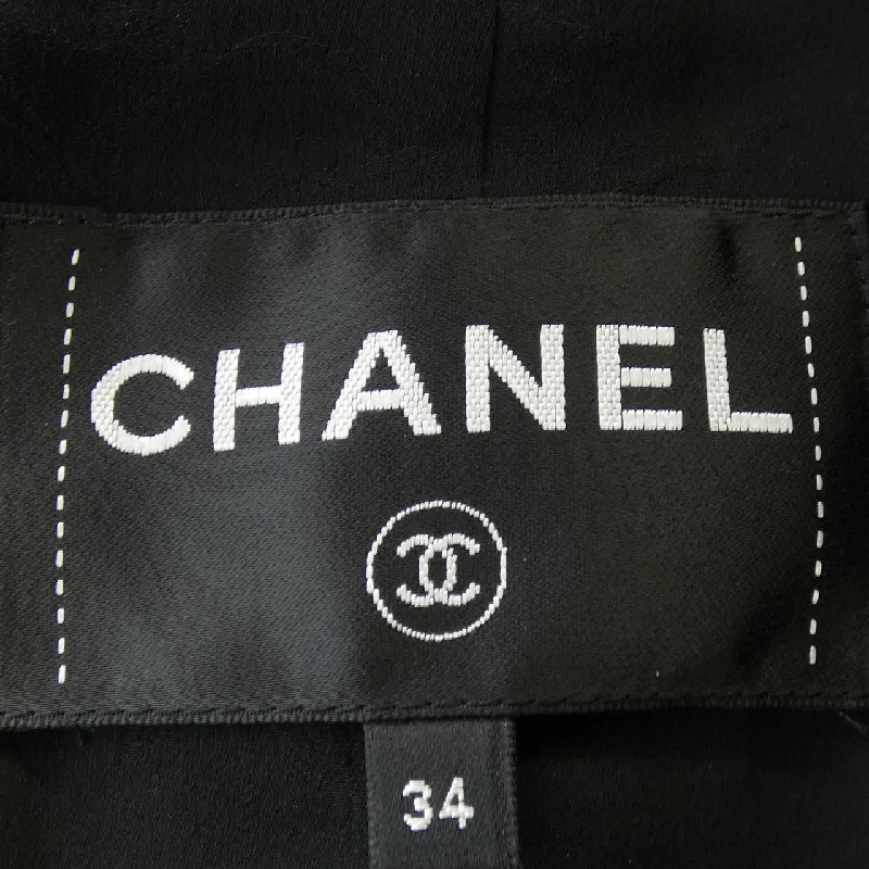 Áo khoác CHANEL P54398V40646 16A 632742