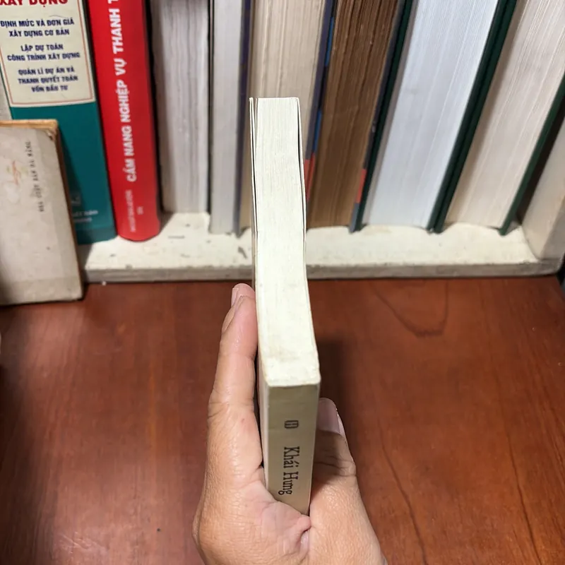 II Tủ Sách Khuê Văn _ Tự Lực Văn Đoàn: Nửa Chừng Xuân (Tiểu Thuyết) - Khái Hưng - 2018 721060