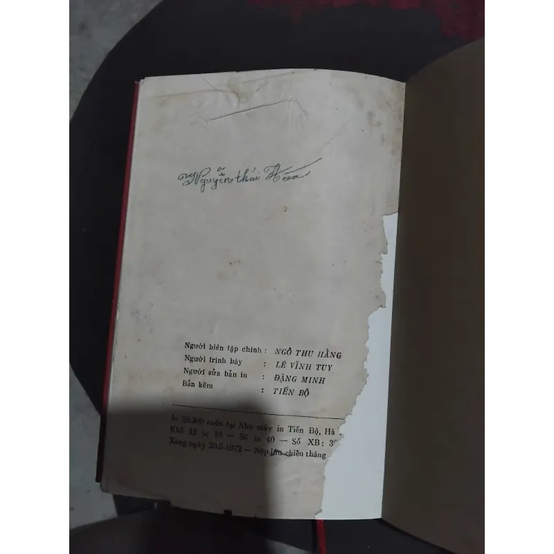 Robinson Crusoe của Daniel Defoe 974356