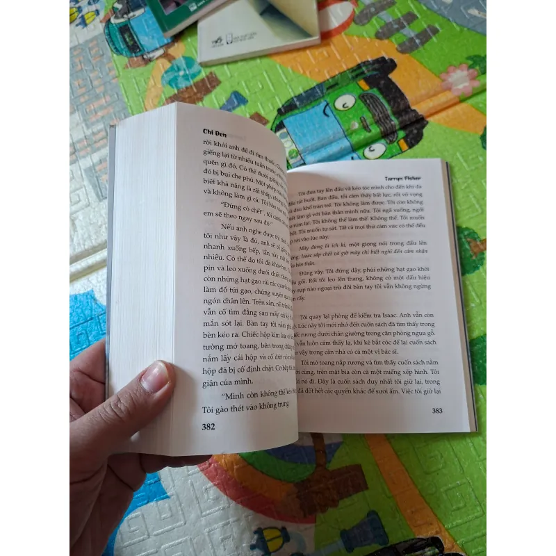 Chỉ Đen - Tarryn Fisher 792085