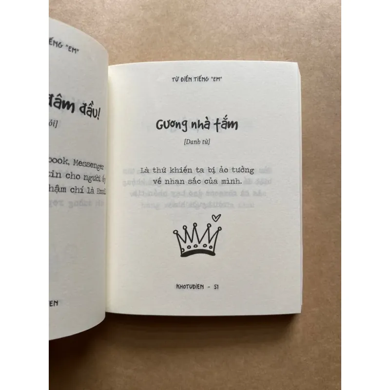 Sách - Từ điển tiếng Em (nguyên seal) - Khotudien 604046