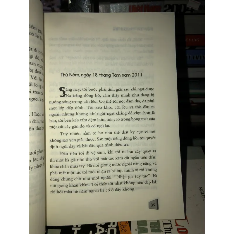 Hôn em trước đã - Lottie Moggach 1001950