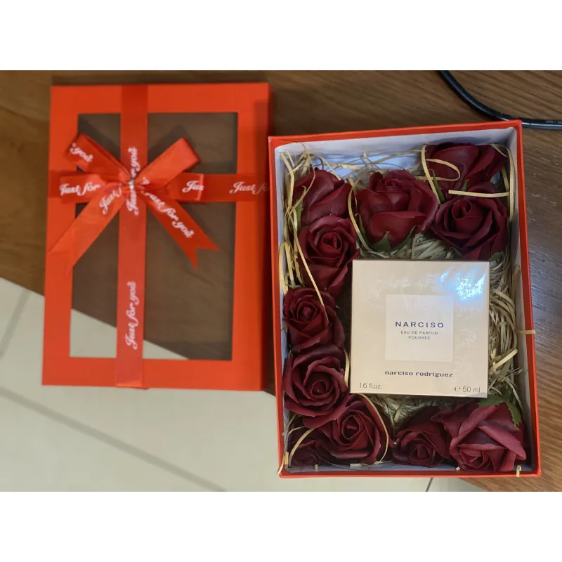 Nước hoa Narciso hồng 928716