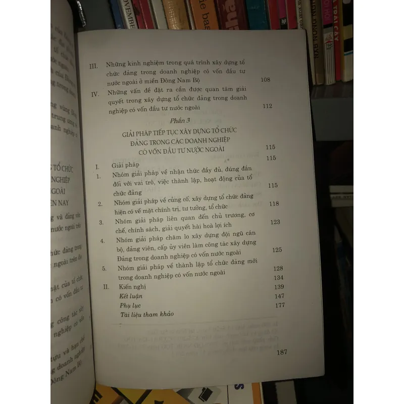 Xây dựng tổ chức Đảng trong doanh nghiệp có vốn đầu tư nước ngoài giai đoạn hiện nay 697473